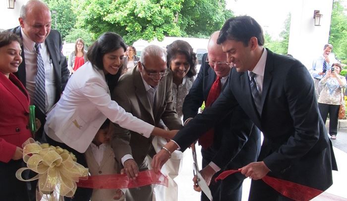 Grand Openings and Ribbon Cutting